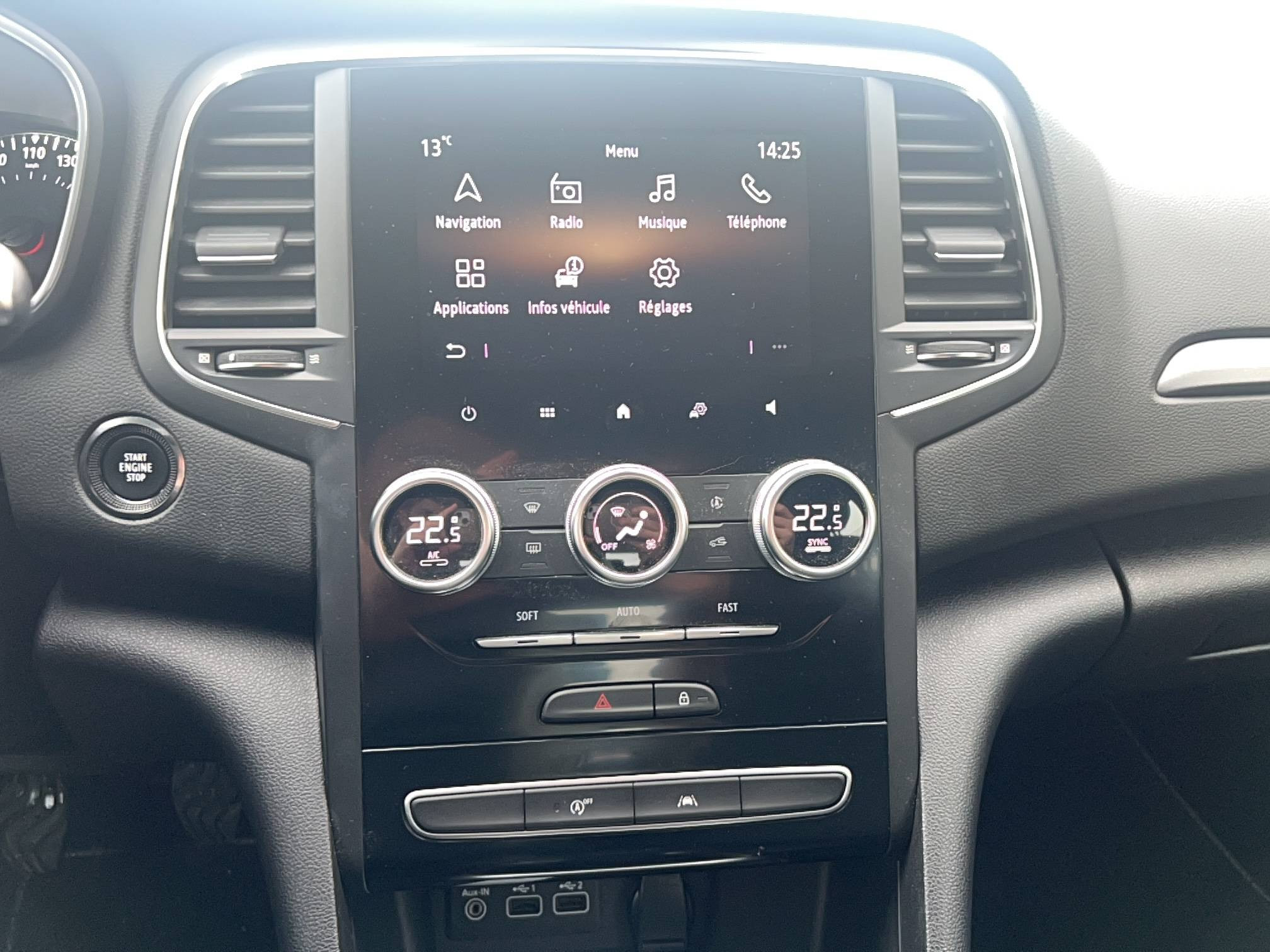 Vente en ligne Renault Megane 4 Mégane IV Berline Blue dCi 115 - 21N au prix de 18 491 €