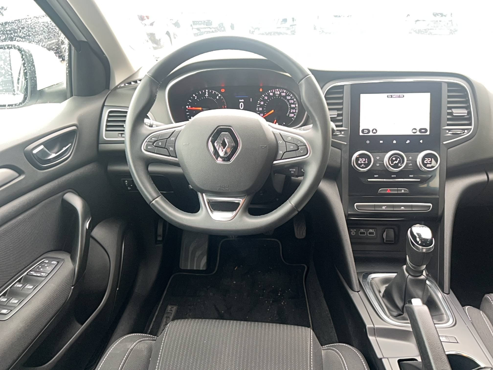 Vente en ligne Renault Megane 4 Mégane IV Berline Blue dCi 115 - 21N au prix de 18 491 €