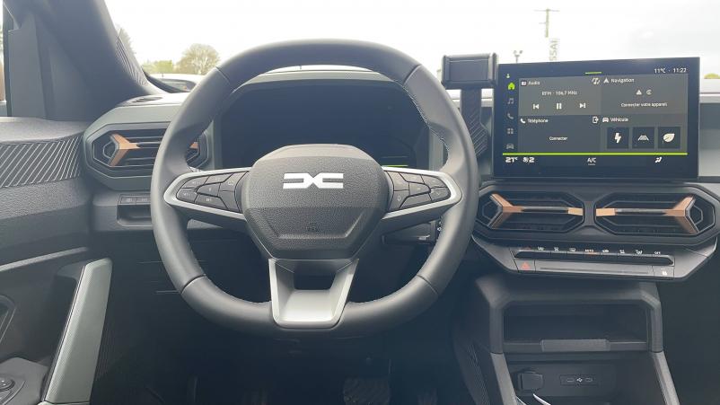 Vente en ligne Dacia Duster  Hybrid 140 4x2 au prix de 30 991 €