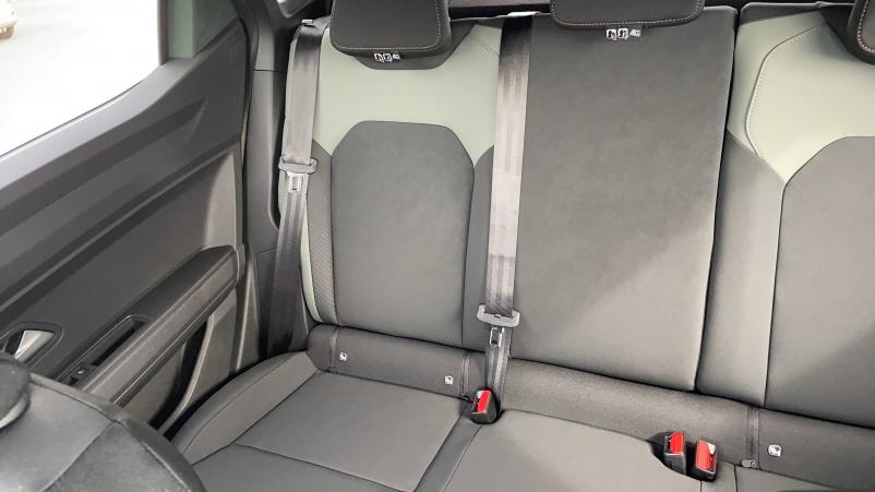 Vente en ligne Dacia Duster  Hybrid 140 4x2 au prix de 30 991 €