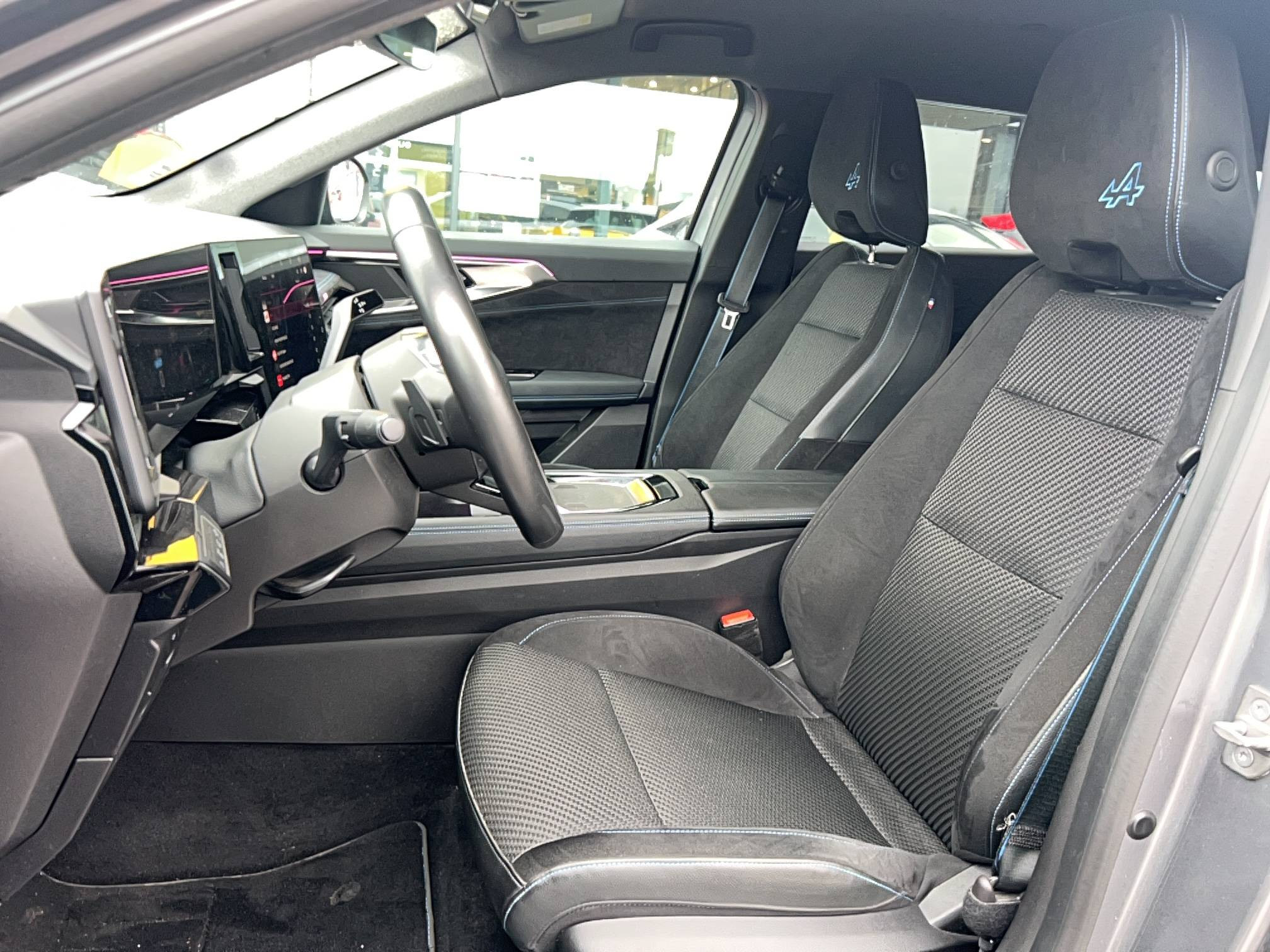 Vente en ligne Renault Espace Espace E-Tech hybrid 200 au prix de 32 991 €