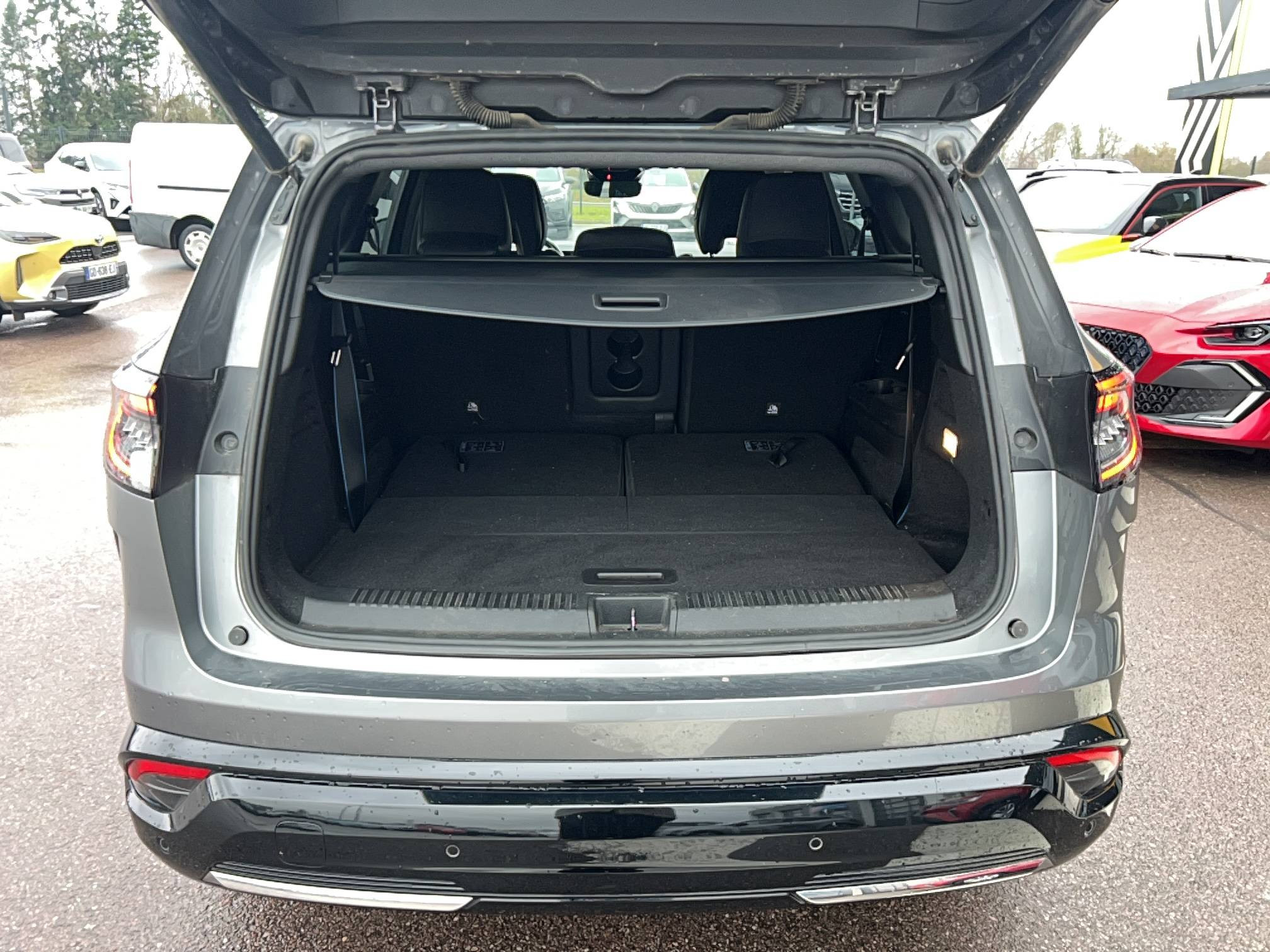 Vente en ligne Renault Espace Espace E-Tech hybrid 200 au prix de 32 991 €