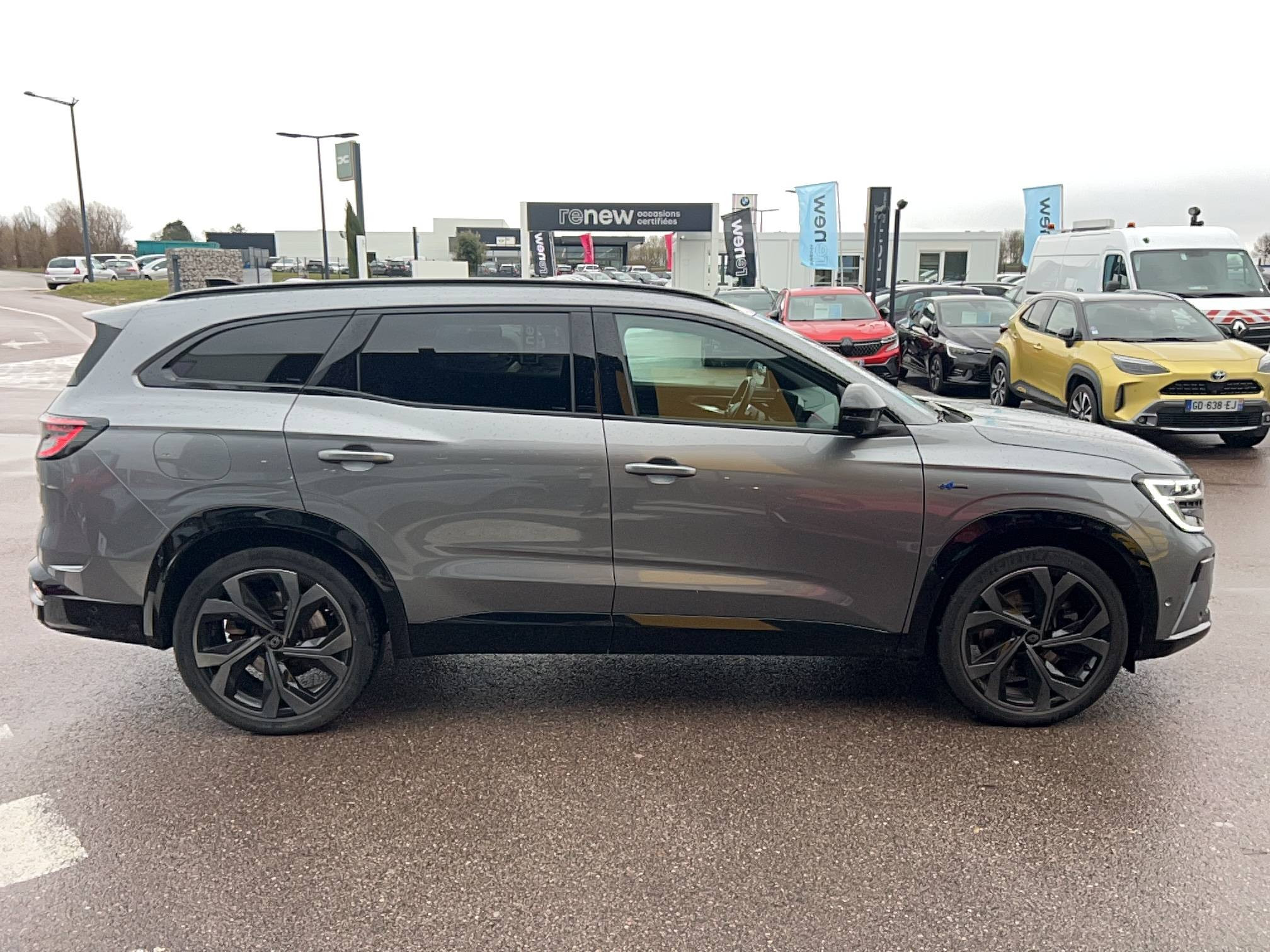 Vente en ligne Renault Espace Espace E-Tech hybrid 200 au prix de 32 991 €