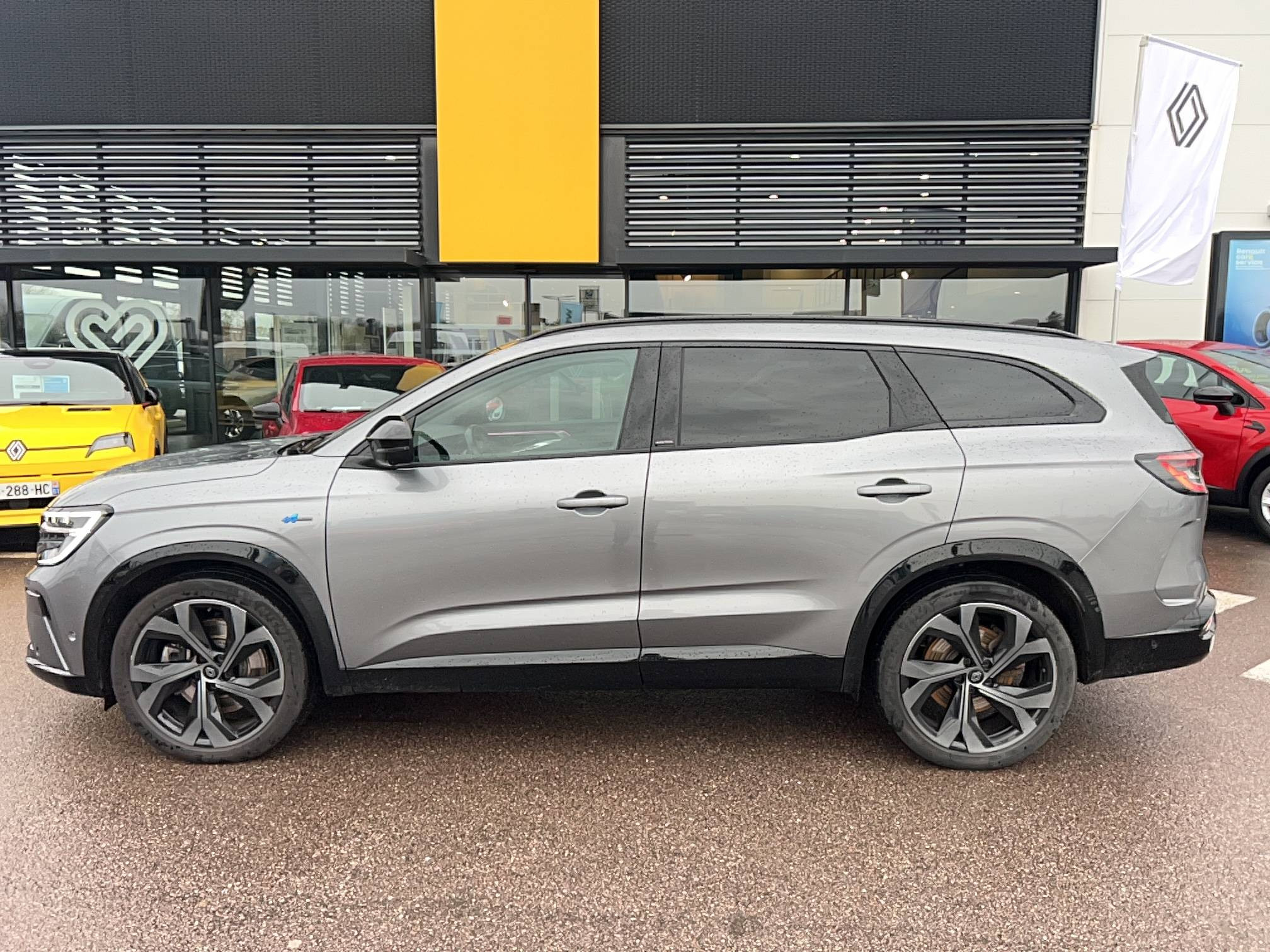 Vente en ligne Renault Espace Espace E-Tech hybrid 200 au prix de 32 991 €