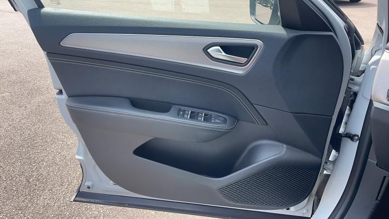 Vente en ligne Renault Arkana  E-Tech 145 - 21B au prix de 21 491 €
