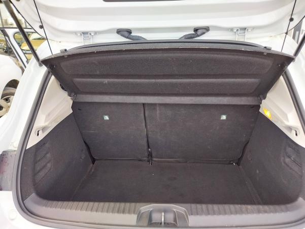 Vente en ligne Renault Clio 5 Clio TCe 90 - 21N au prix de 13 981 €