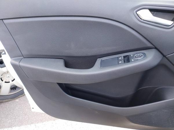 Vente en ligne Renault Clio 5 Clio TCe 90 - 21N au prix de 13 981 €