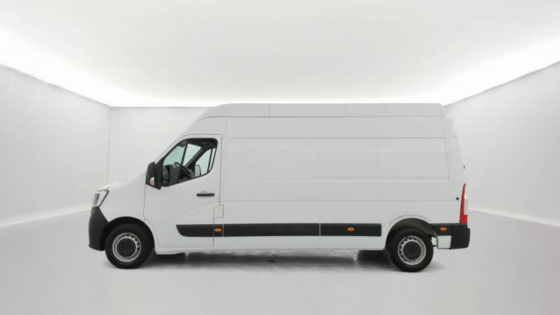 Vente en ligne Renault Master 3 Fourgon MASTER FGN TRAC F3500 L3H3 BLUE DCI 145 au prix de 26 497 €