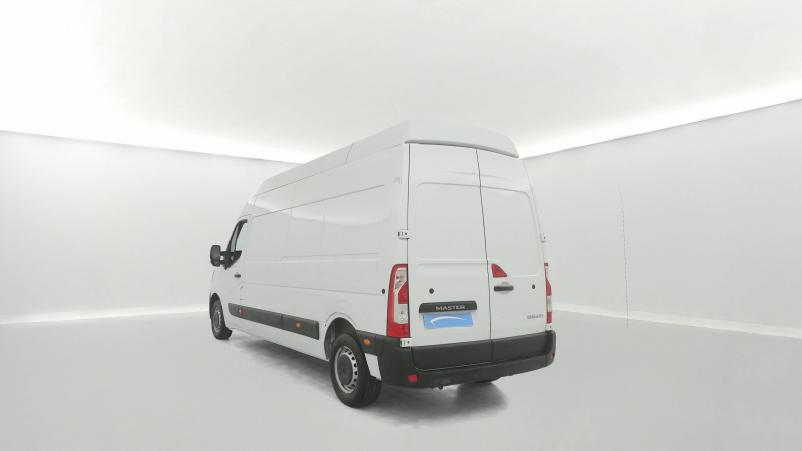 Vente en ligne Renault Master 3 Fourgon MASTER FGN TRAC F3500 L3H3 BLUE DCI 145 au prix de 26 497 €