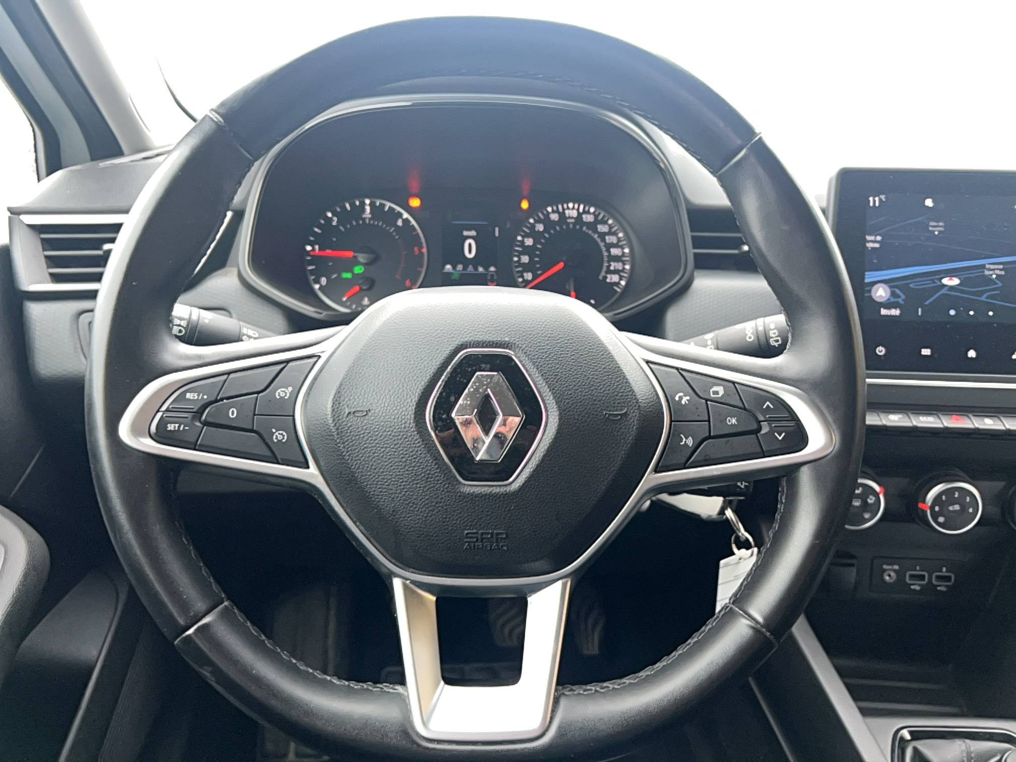 Vente en ligne Renault Clio 5 CLIO SOCIETE BLUE DCI 100 - 21N au prix de 12 991 €