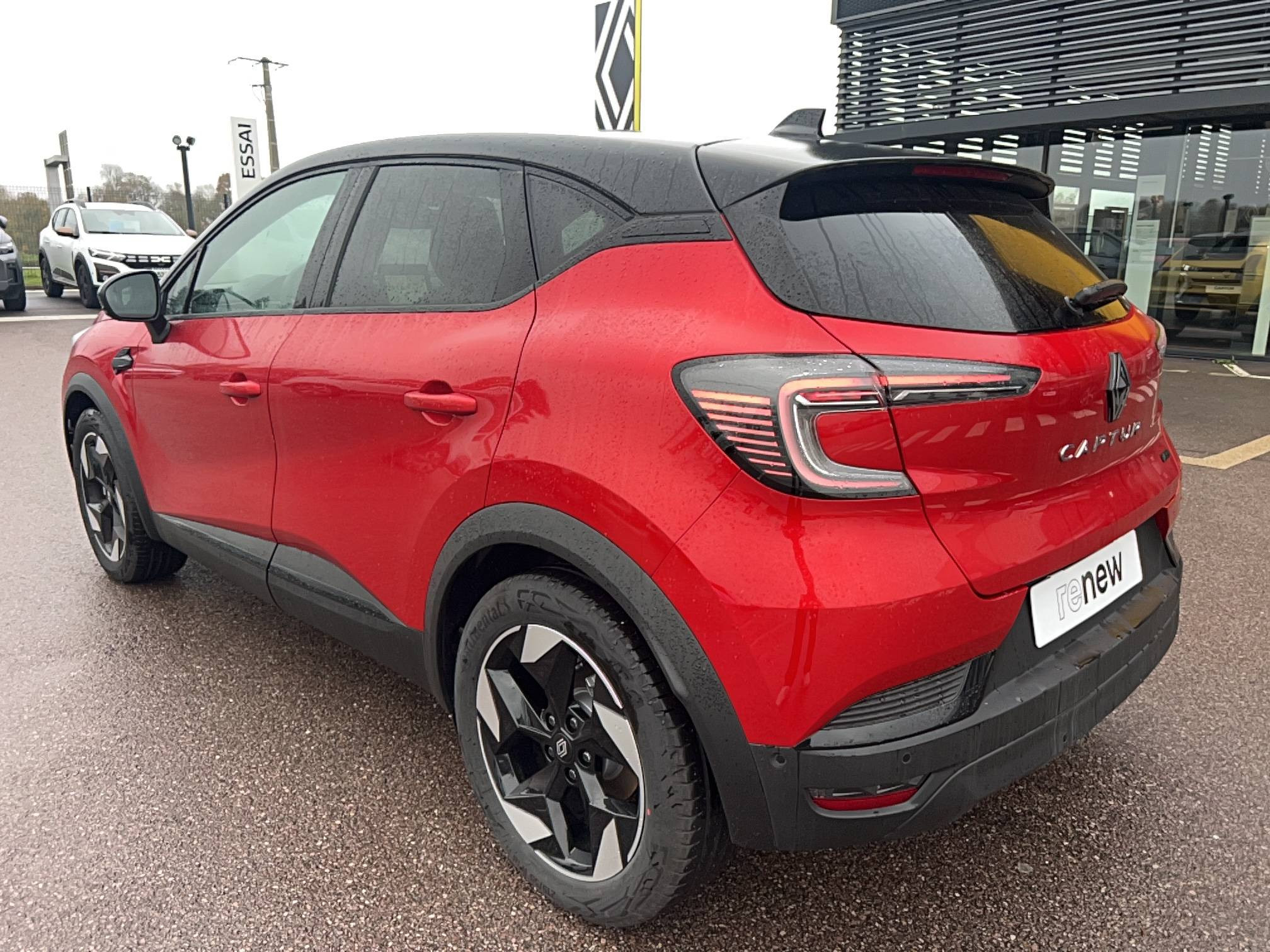 Vente en ligne Renault Captur  E-Tech full hybrid 145 ch au prix de 27 491 €