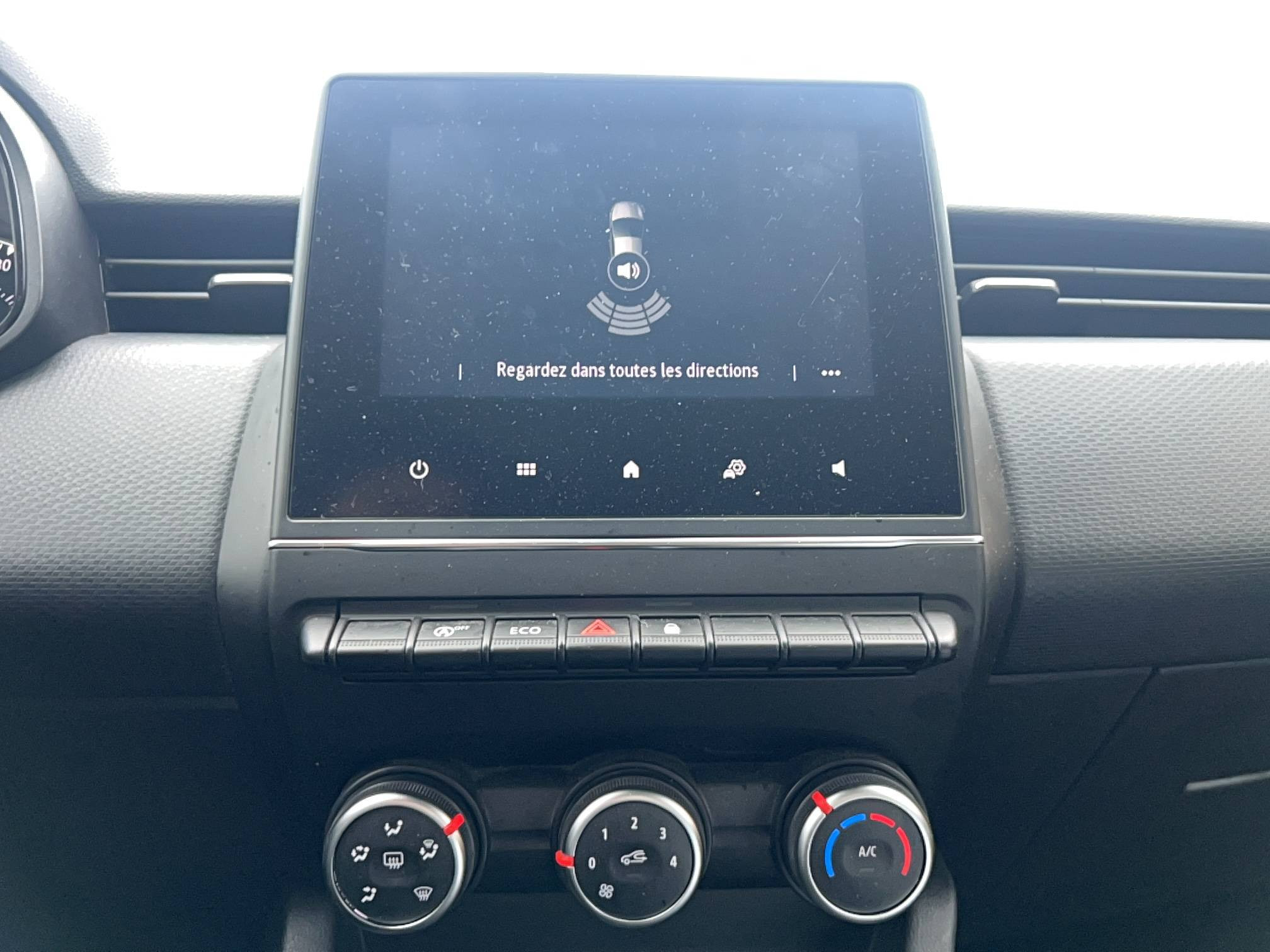 Vente en ligne Renault Clio 5 CLIO SOCIETE BLUE DCI 100 - 21N au prix de 12 991 €