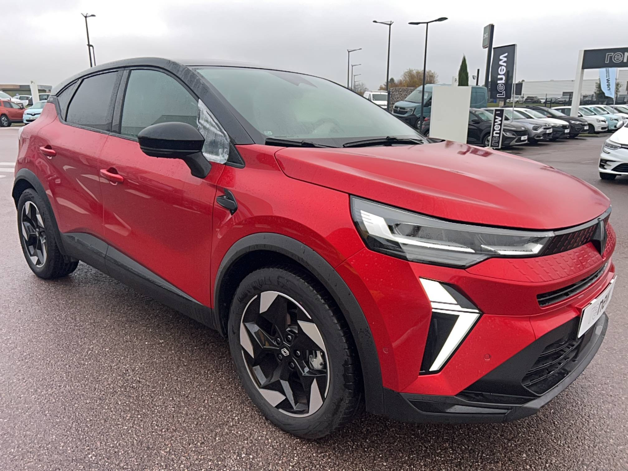 Vente en ligne Renault Captur  E-Tech full hybrid 145 ch au prix de 27 491 €