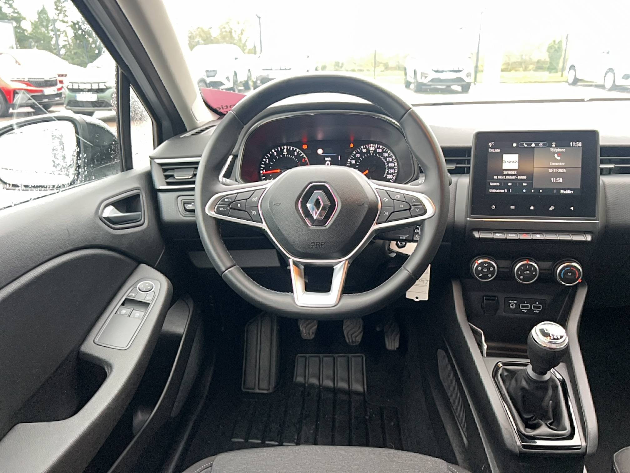 Vente en ligne Renault Clio 5 Clio TCe 90 au prix de 14 491 €