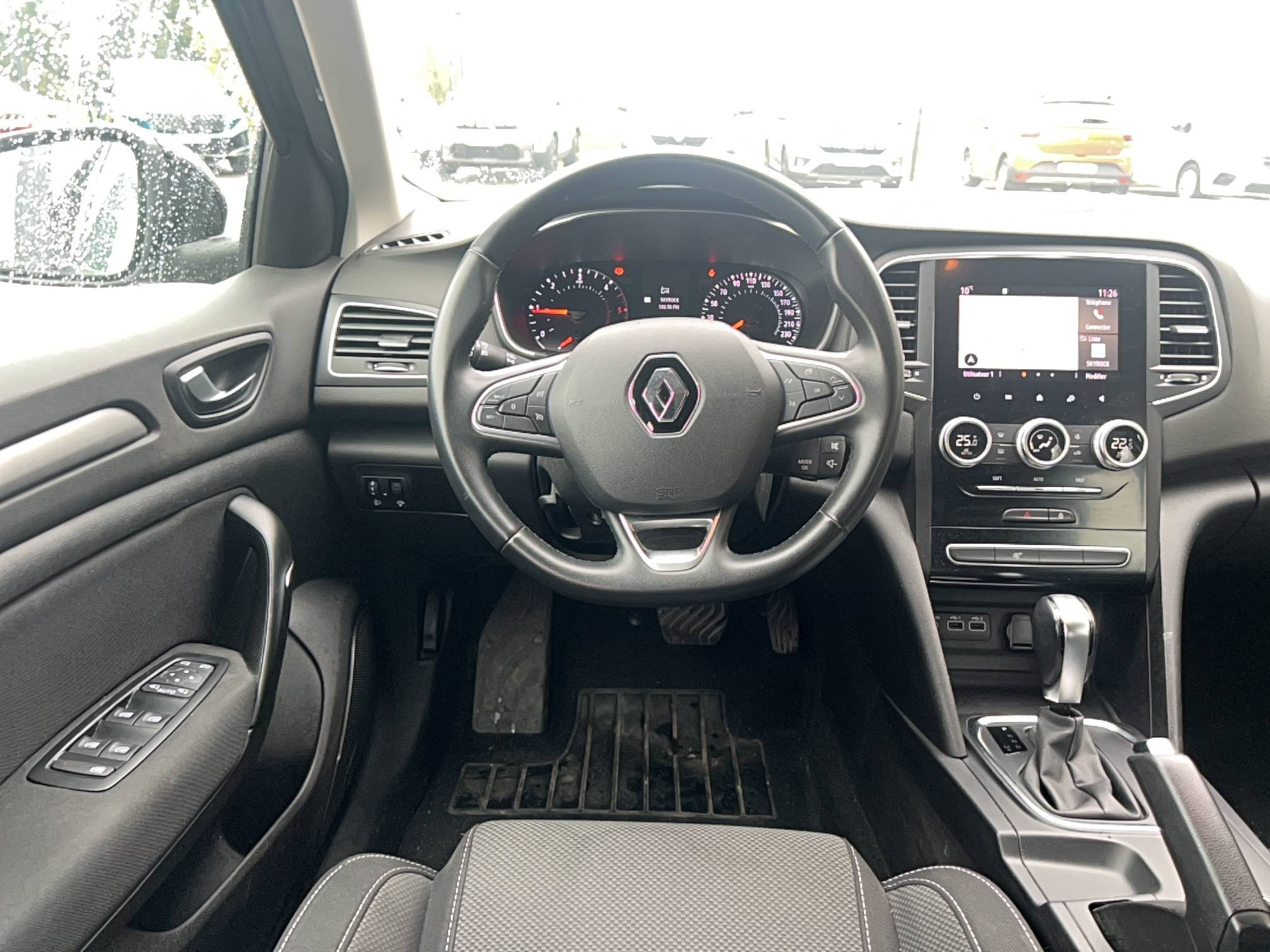 Vente en ligne Renault Megane 4  Blue dCi 115 EDC au prix de 18 491 €