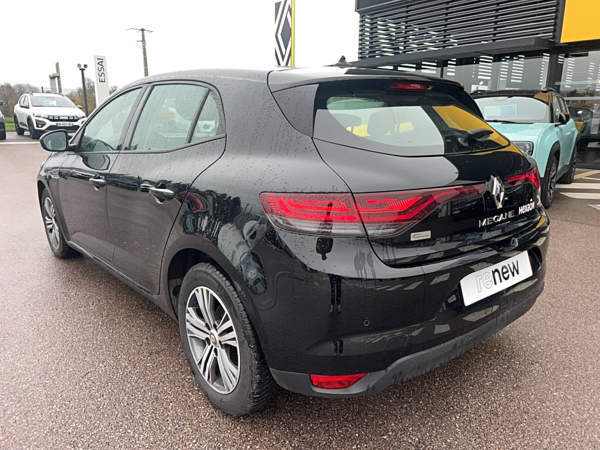 Vente en ligne Renault Megane 4  Blue dCi 115 EDC au prix de 18 491 €