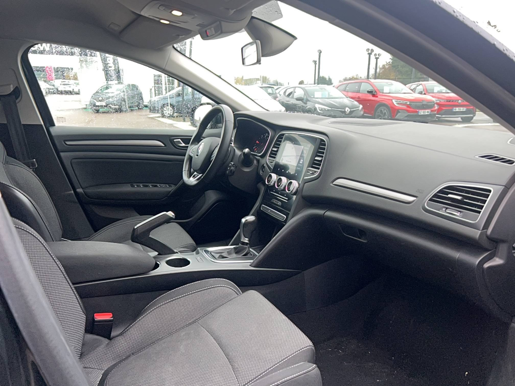 Vente en ligne Renault Megane 4  Blue dCi 115 EDC au prix de 18 491 €