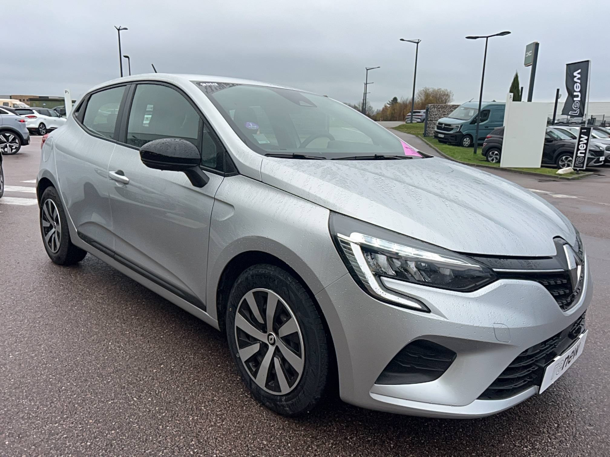 Vente en ligne Renault Clio 5 Clio TCe 90 au prix de 14 491 €