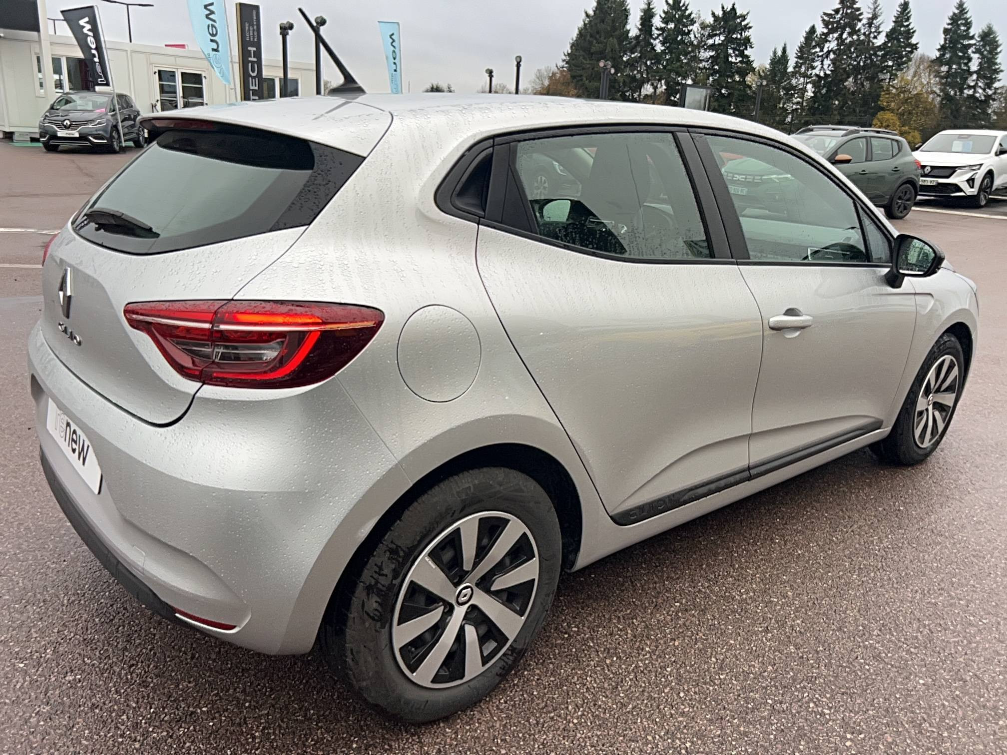 Vente en ligne Renault Clio 5 Clio TCe 90 au prix de 14 491 €