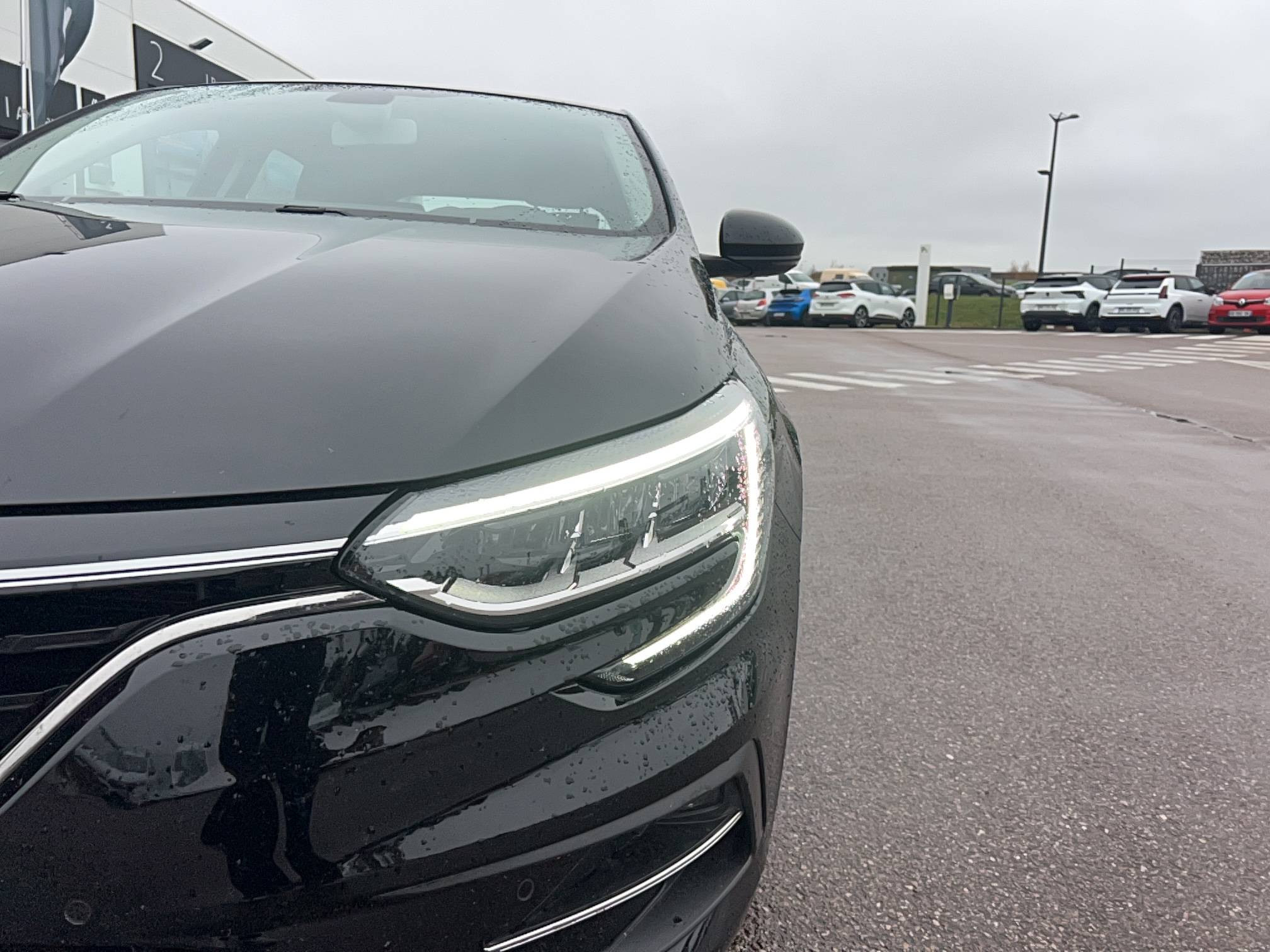 Vente en ligne Renault Megane 4  Blue dCi 115 EDC au prix de 18 491 €