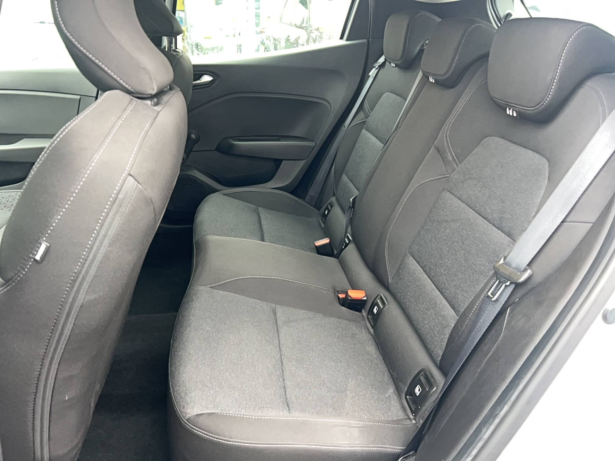 Vente en ligne Renault Clio 5 Clio TCe 90 au prix de 14 491 €