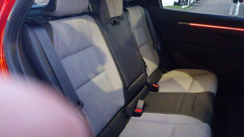 Vente en ligne Renault Scenic E-Tech Scenic E-Tech electrique 220 ch grande autonomie au prix de 41 290 €