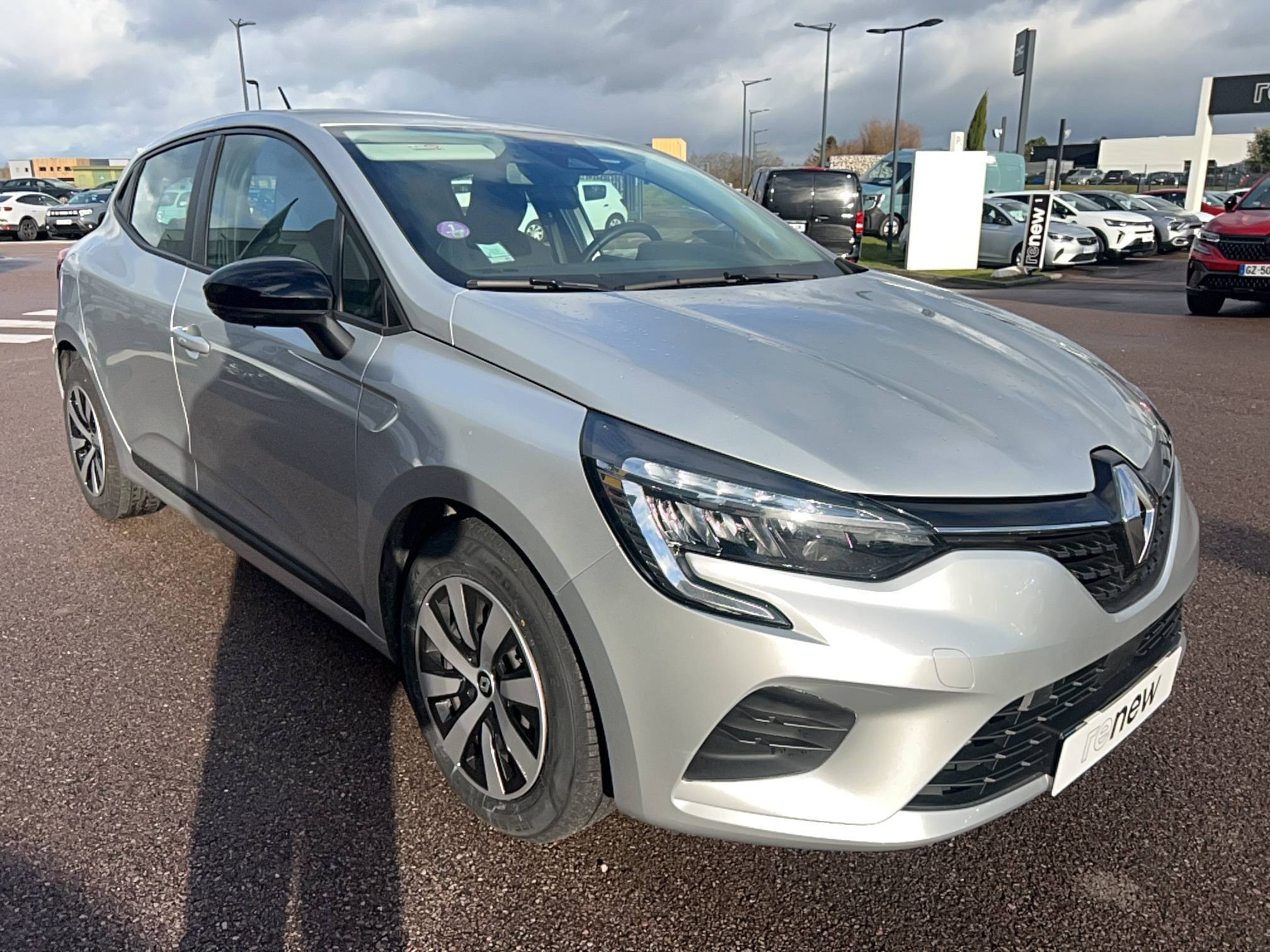 Vente en ligne Renault Clio 5 Clio TCe 90 au prix de 14 991 €