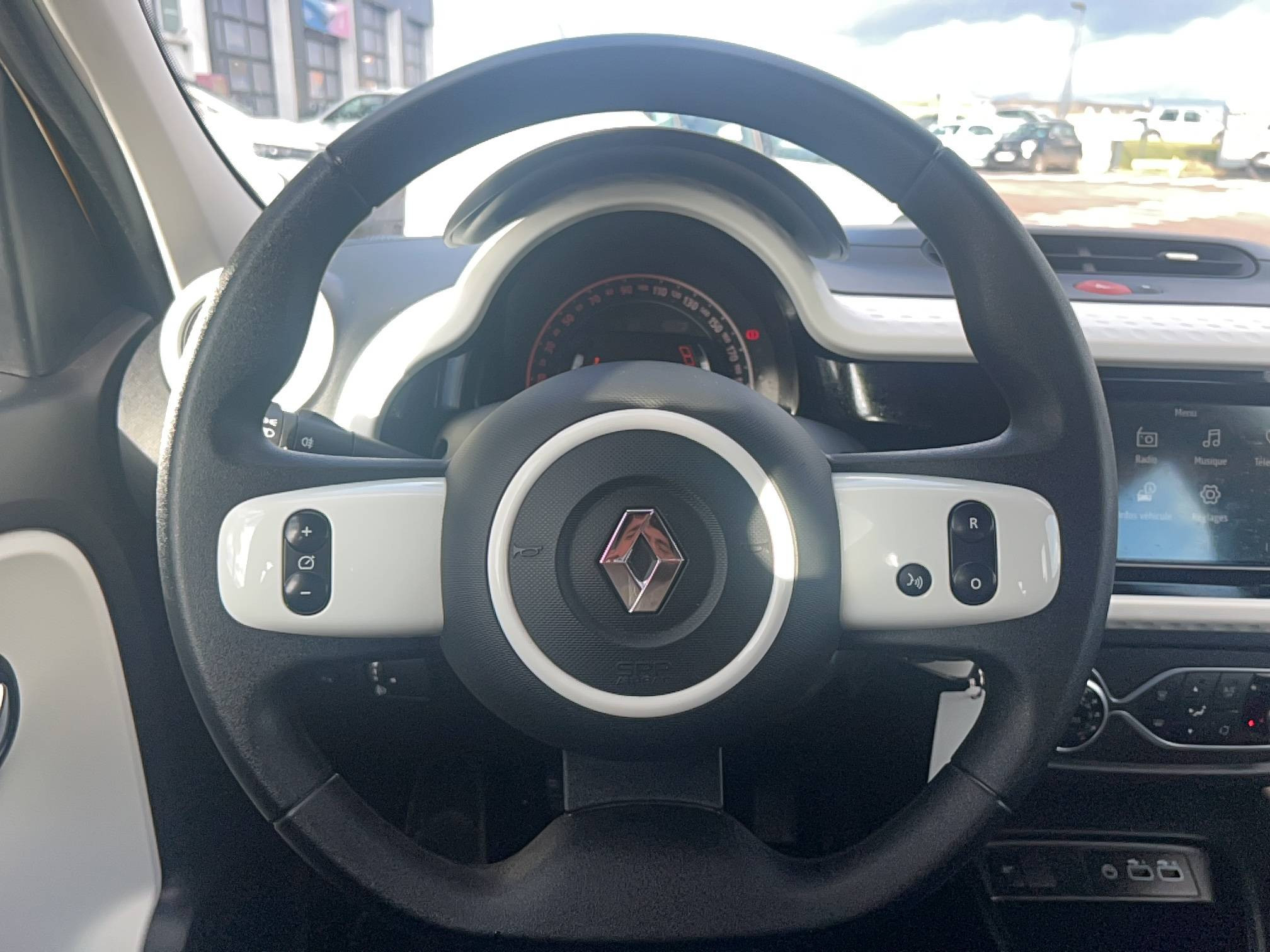 Vente en ligne Renault Twingo 3  SCe 65 au prix de 12 991 €