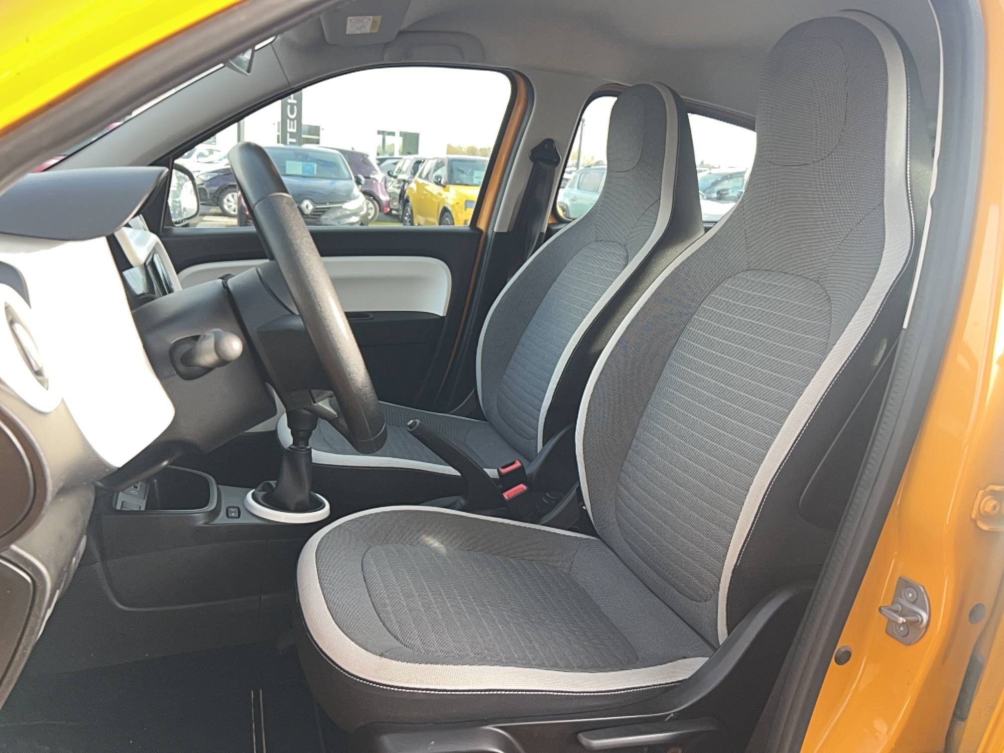 Vente en ligne Renault Twingo 3  SCe 65 au prix de 12 991 €