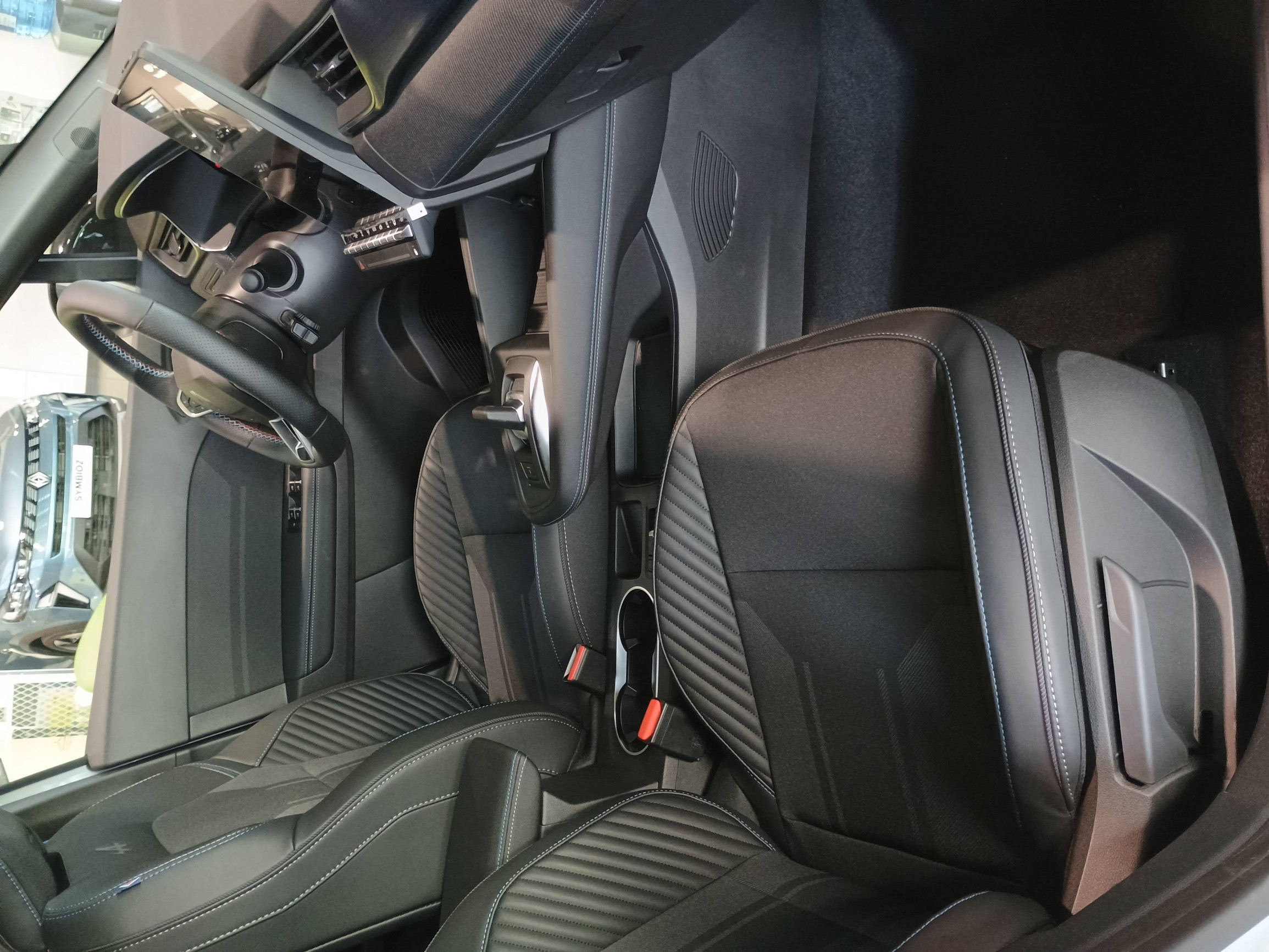 Vente en ligne Renault Symbioz  E-Tech full hybrid 160 ch au prix de 35 649 €