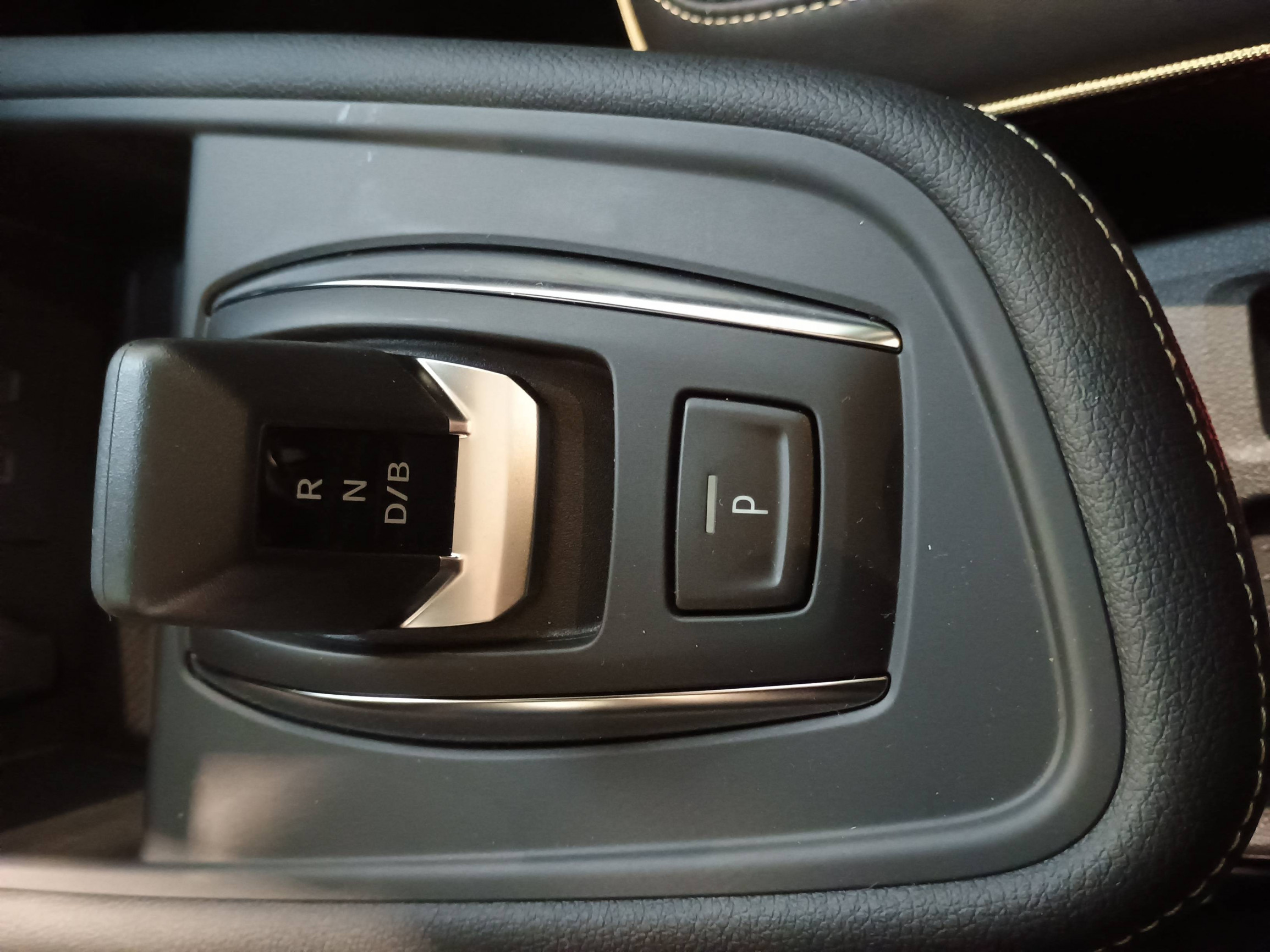 Vente en ligne Renault Symbioz  E-Tech full hybrid 160 ch au prix de 35 649 €