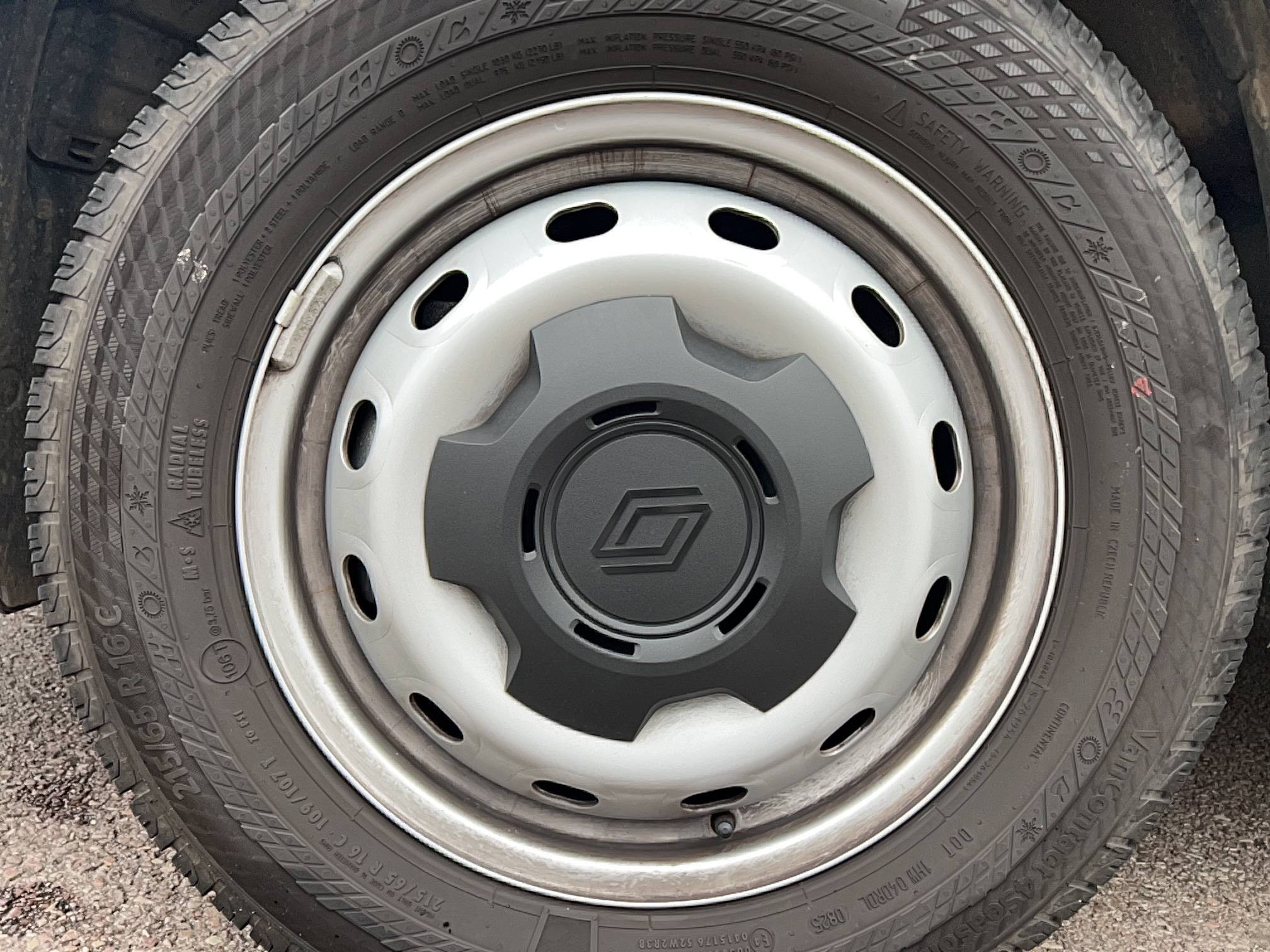 Vente en ligne Renault Trafic Cabine Approfondie TRAFIC CA L2H1 3T BLUE DCI 150 AUTO au prix de 37 490 €