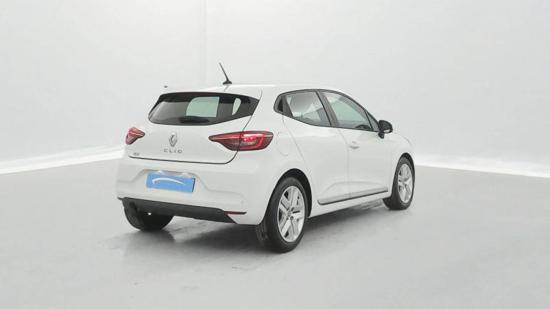 Vente en ligne Renault Clio 5 CLIO SOCIETE BLUE DCI 100 - 21N au prix de 14 990 €