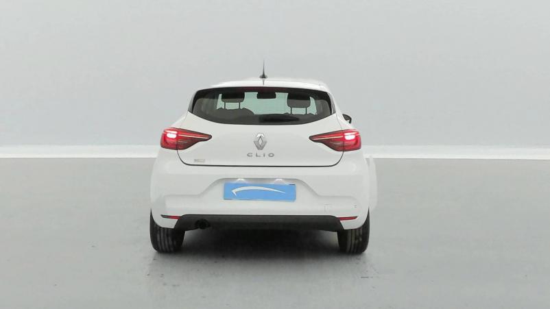 Vente en ligne Renault Clio 5 CLIO SOCIETE BLUE DCI 100 - 21N au prix de 14 990 €