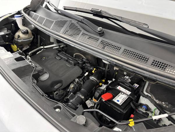 Vente en ligne Peugeot Expert EXPERT FGN TOLE M BLUEHDI 180 S&S EAT8 au prix de 31 491 €