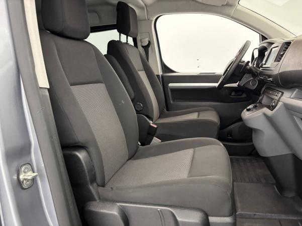 Vente en ligne Peugeot Expert EXPERT FGN TOLE M BLUEHDI 180 S&S EAT8 au prix de 31 491 €