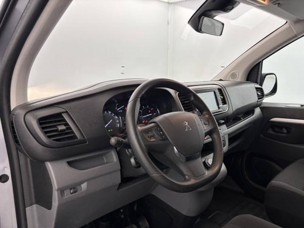 Vente en ligne Peugeot Expert EXPERT FGN TOLE M BLUEHDI 180 S&S EAT8 au prix de 31 491 €