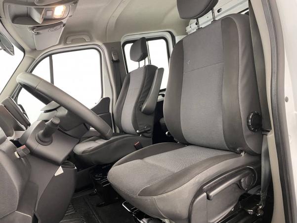 Vente en ligne Renault Master 3 Châssis Cabine MASTER CDC PROP RJ3500 L4 DCI 130 au prix de 30 990 €