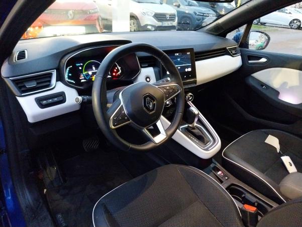 Vente en ligne Renault Clio 5 Clio E-Tech 140 au prix de 18 990 €