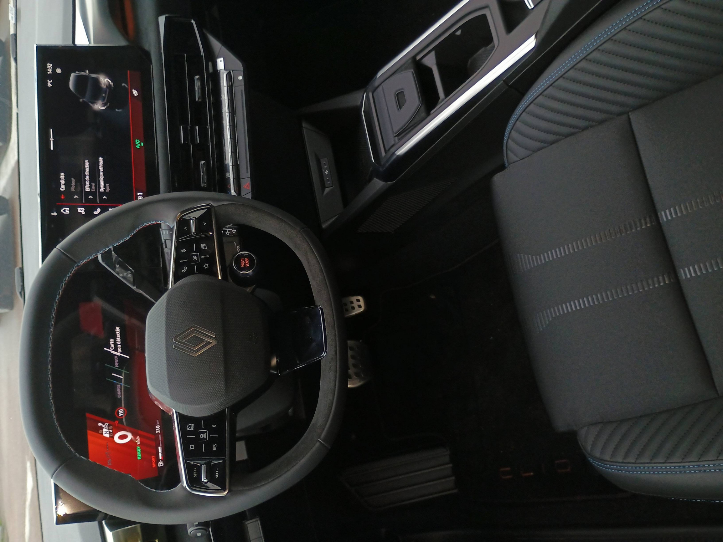 Vente en ligne Renault Clio 6 Clio E-Tech full hybrid 160 ch au prix de 28 800 €