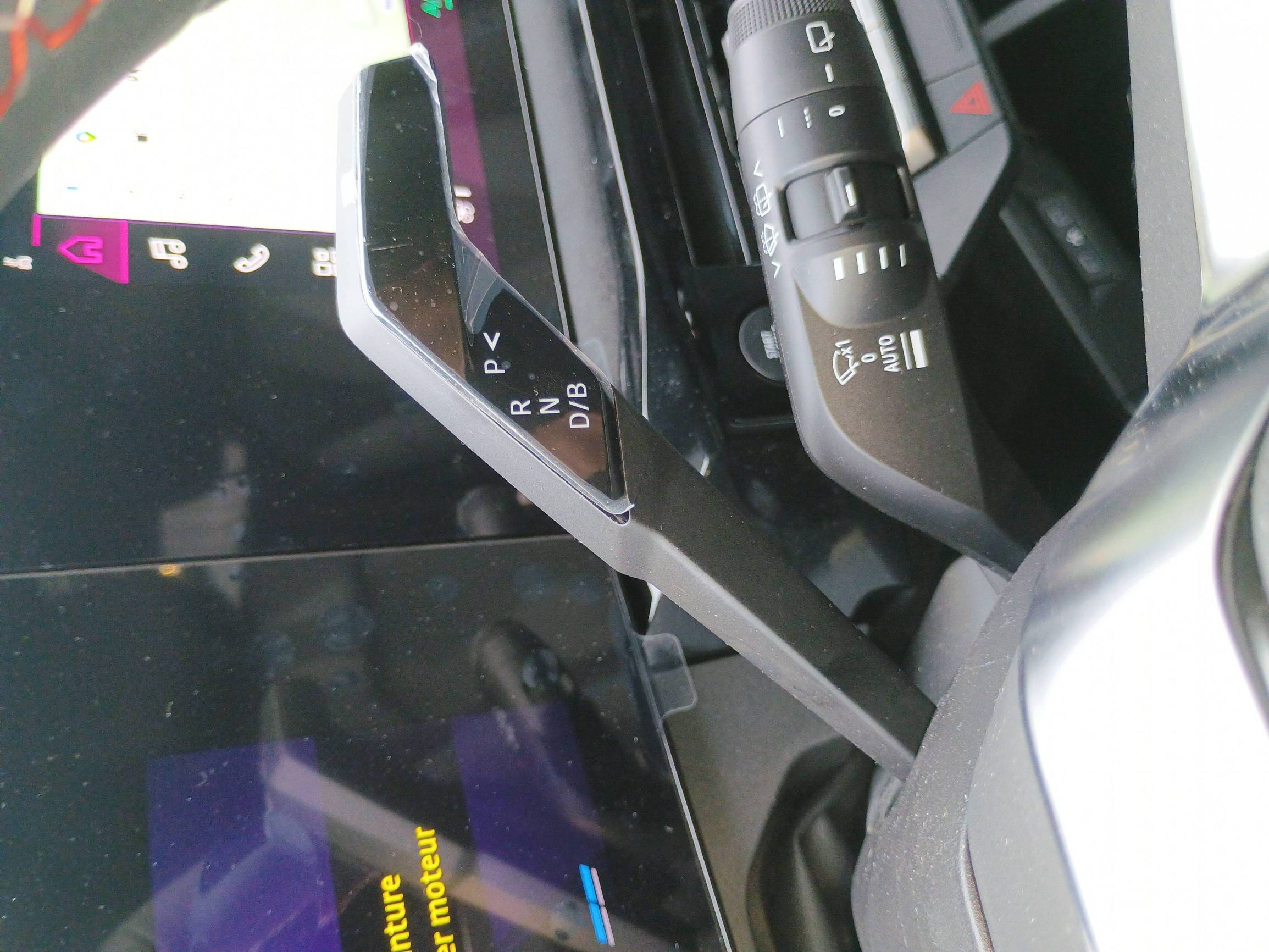 Vente en ligne Renault Clio 6 Clio E-Tech full hybrid 160 ch au prix de 28 800 €