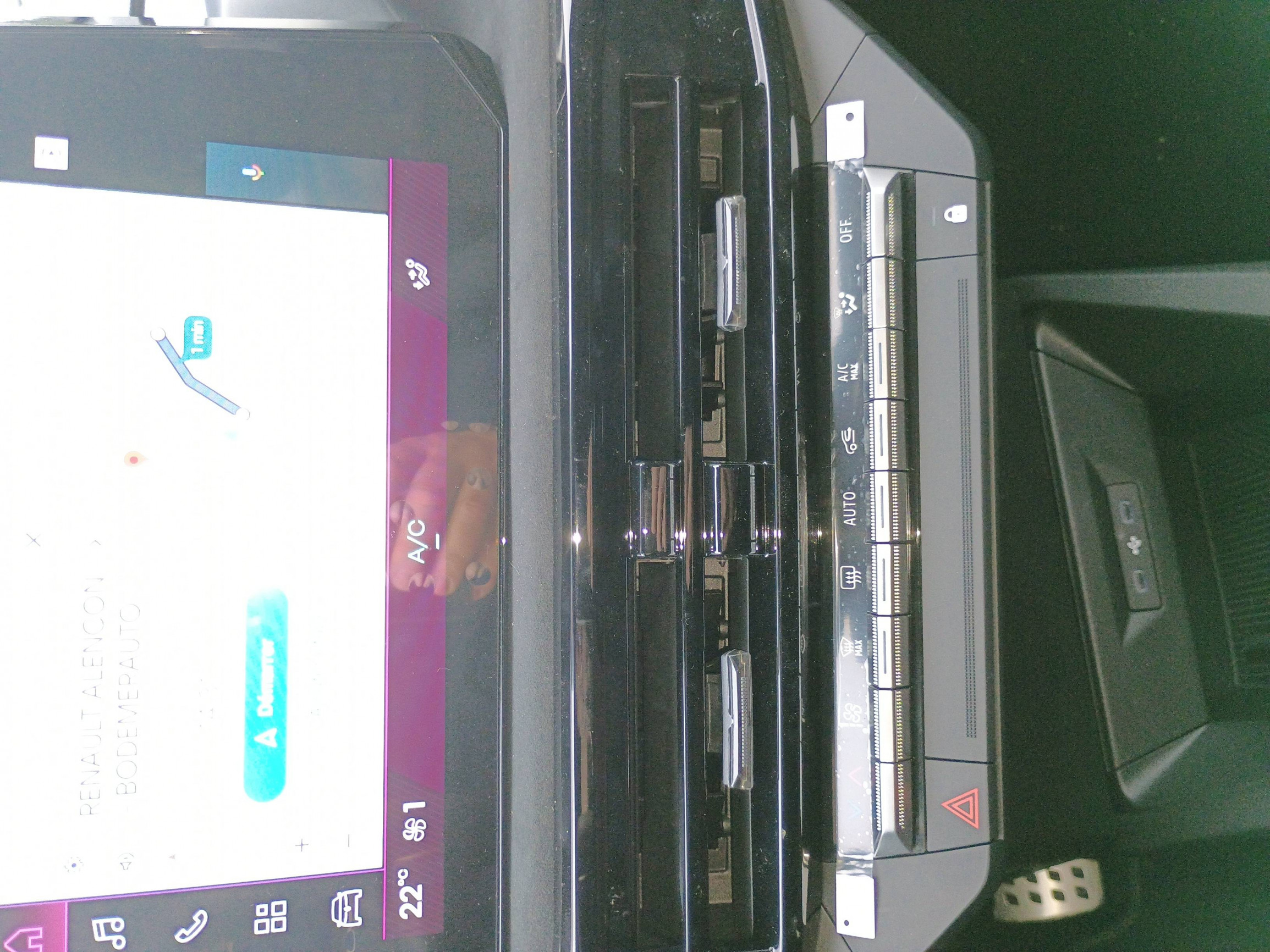 Vente en ligne Renault Clio 6 Clio E-Tech full hybrid 160 ch au prix de 28 800 €