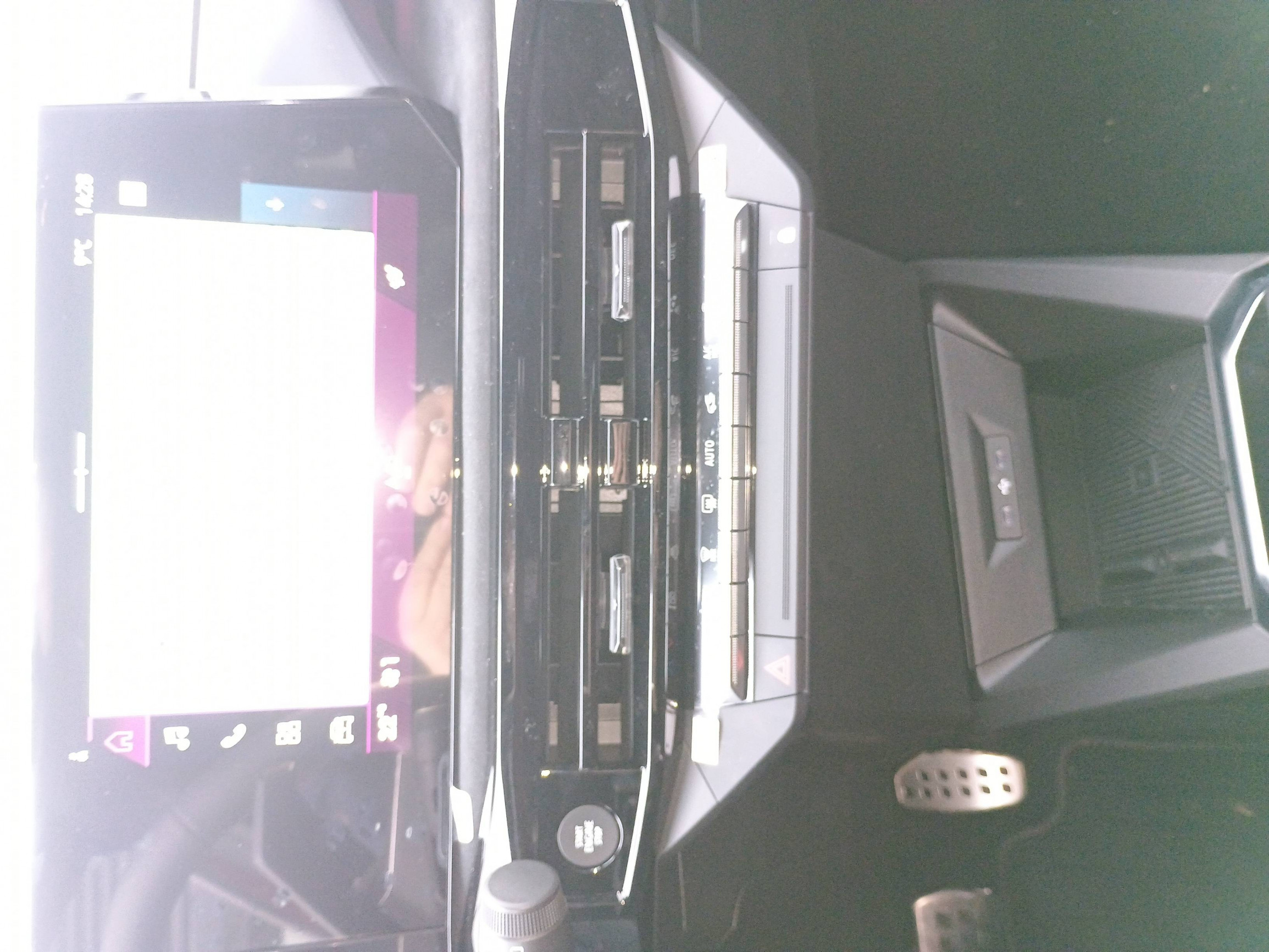 Vente en ligne Renault Clio 6 Clio E-Tech full hybrid 160 ch au prix de 28 800 €