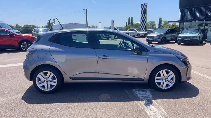 Vente en ligne Renault Clio 5 Clio dCi 100 au prix de 18 791 €