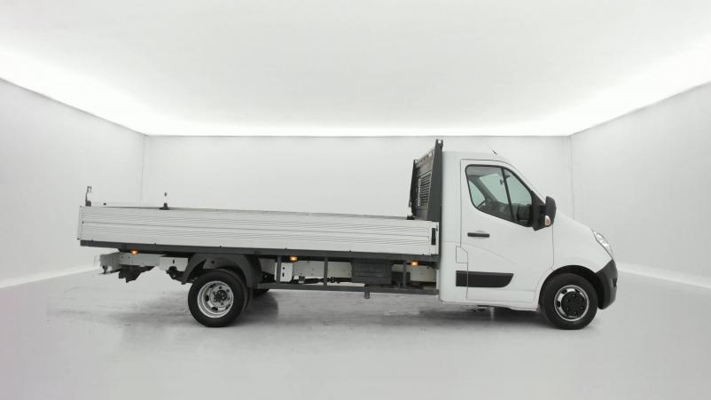 Vente en ligne Renault Master 3 Fourgon MASTER CC PROPULSION L4 3.5t dCi 130 E6 au prix de 24 990 €