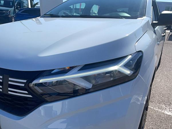 Vente en ligne Dacia Sandero  ECO-G 100 au prix de 13 987 €
