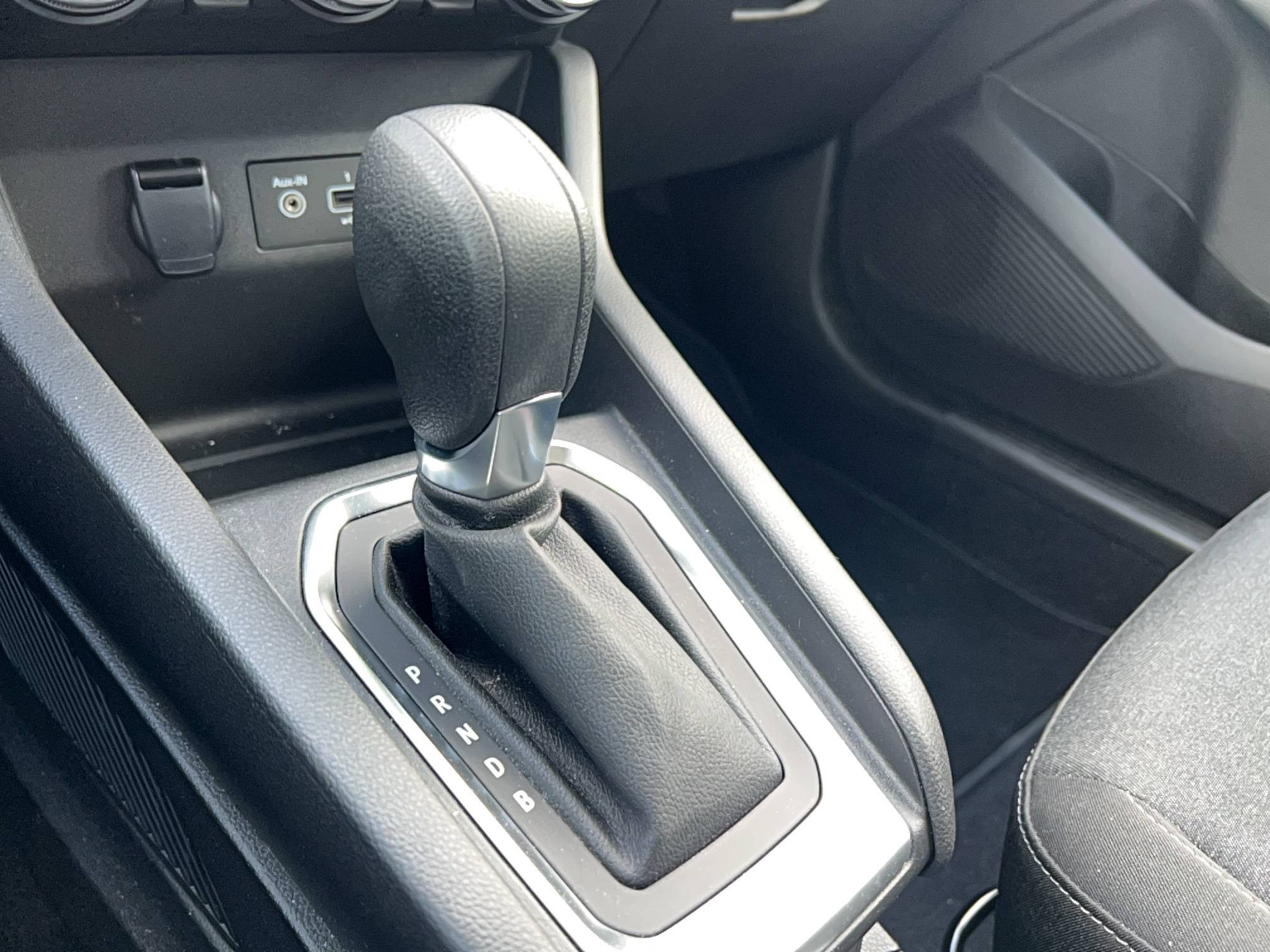 Vente en ligne Renault Clio 5 Clio E-Tech full hybrid 145 au prix de 16 191 €