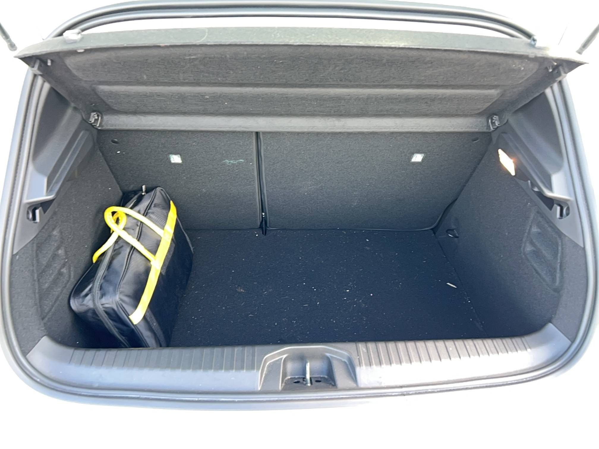 Vente en ligne Renault Clio 5 Clio E-Tech full hybrid 145 au prix de 16 191 €