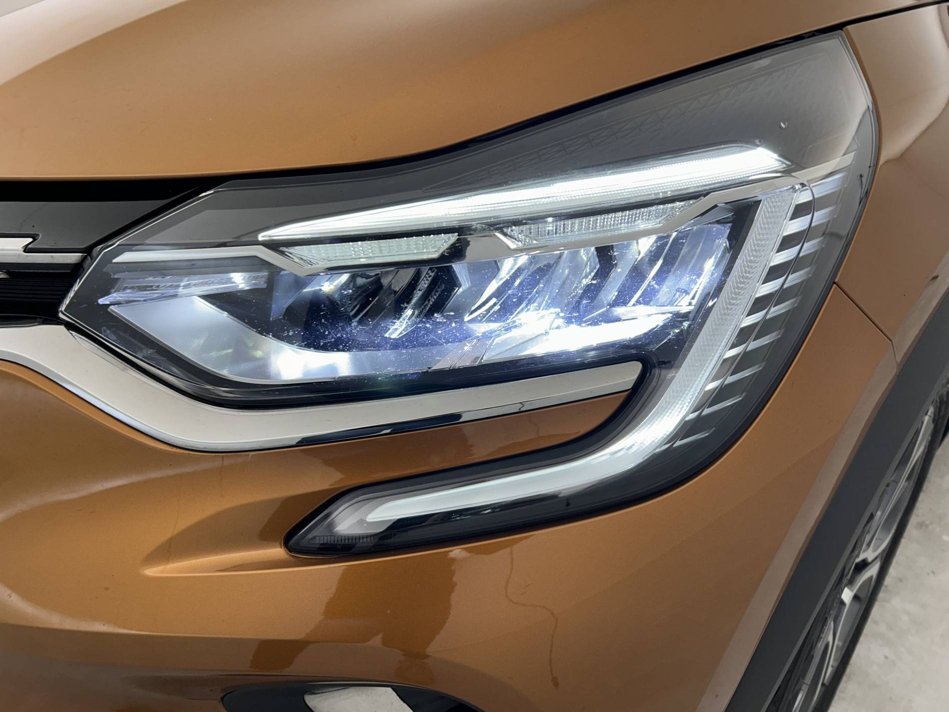 Vente en ligne Renault Captur  E-Tech 145 - 21 au prix de 19 211 €