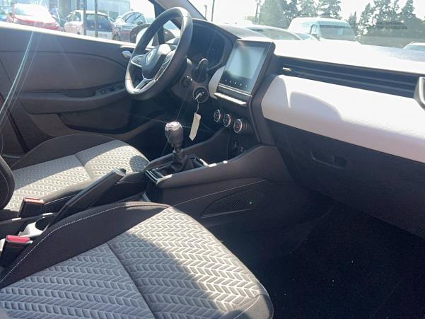 Vente en ligne Renault Clio 5 Clio Blue dCi 100 au prix de 17 491 €